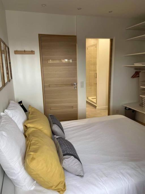 Le Kennedy 3 - Appartement Proche Hopital Châteauroux Kültér fotó